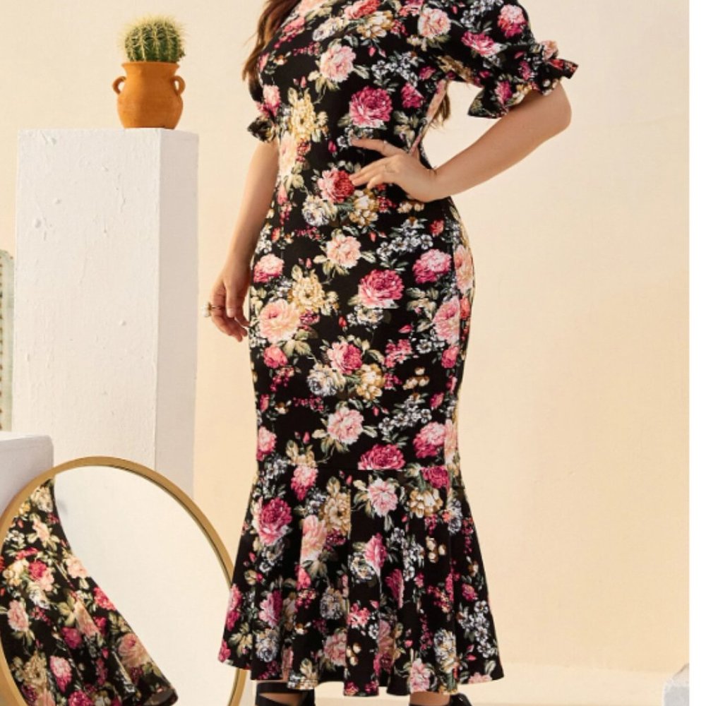 SHEIN Plus Allover Floral Print Flounce Sleeve Mermaid Hem Dress